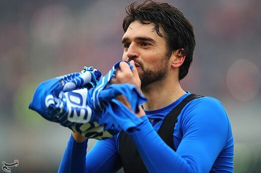 یک برزیلی از استقلال ۹ میلیون دلار غرامت میخواهد یک برزیلی از استقلال ۹ میلیون دلار غرامت میخواهد