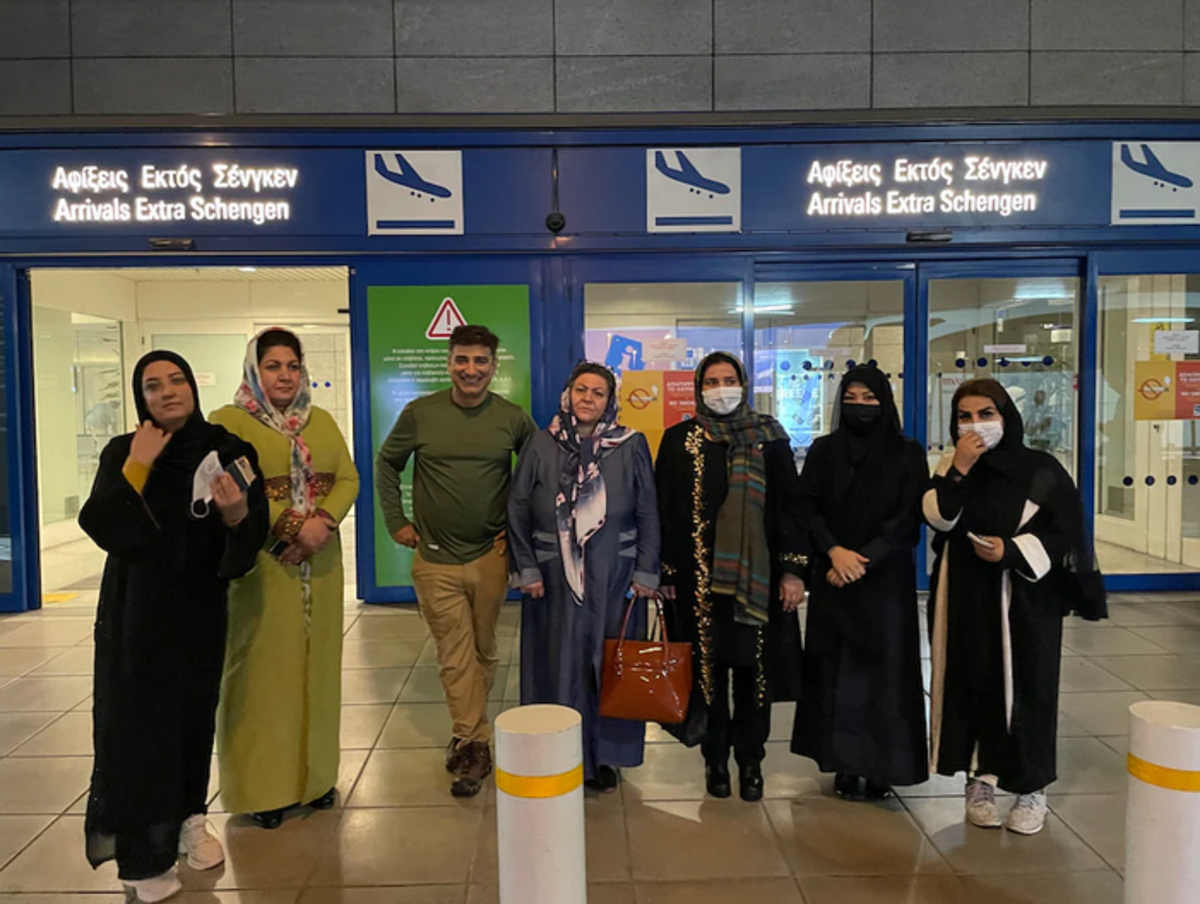 کمک ایران به فرار نمایندگان زن مجلس افغانستان از دست طالبان کمک ایران به فرار نمایندگان زن مجلس افغانستان از دست طالبان