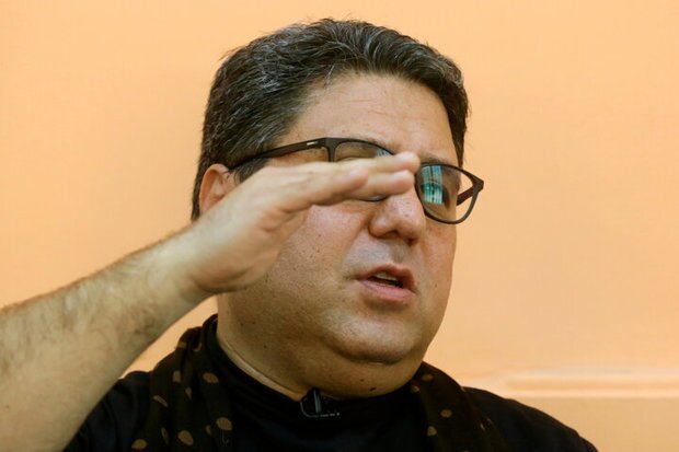 مدیر رصدخانه مهاجرت ایران: مهاجرت برخی نیروهای متخصص مثل نیروهای بهداشت و درمان باعث میشود نظام سلامت به مشکل بخورد/ در صورت ادامه این روند، با خطر کمبود نیروی کار و نیروی انسانی متخصص در آینده روبرو خواهیم شد مدیر رصدخانه مهاجرت ایران: مهاجرت برخی نیروهای متخصص مثل نیروهای بهداشت و درمان باعث میشود نظام سلامت به مشکل بخورد/ در صورت ادامه این روند، با خطر کمبود نیروی کار و نیروی انسانی متخصص در آینده روبرو خواهیم شد