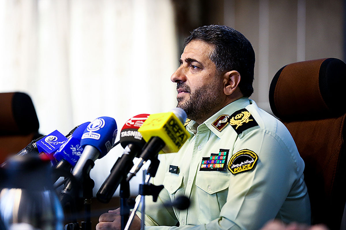 گزارش کشف حجاب در خودرو ملزم به داشتن سند تصویری شد گزارش کشف حجاب در خودرو ملزم به داشتن سند تصویری شد