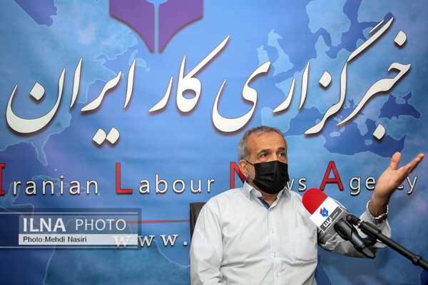 کابینه سیزدهم برنامه مشخصی در حوزه اقتصاد ندارد/ تغییر افراد، بدون داشتن برنامه تاثیر چندانی در عملکرد دولت نخواهد داشت کابینه سیزدهم برنامه مشخصی در حوزه اقتصاد ندارد/ تغییر افراد، بدون داشتن برنامه تاثیر چندانی در عملکرد دولت نخواهد داشت