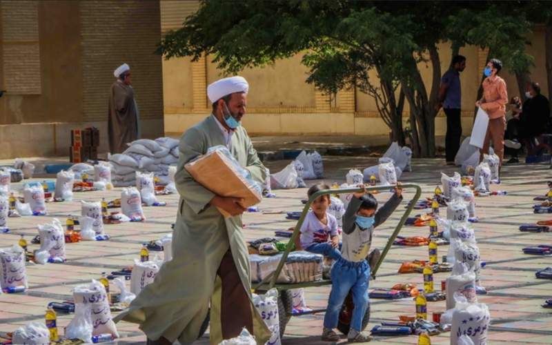 هشدار یک جامعهشناس درباره سیاست صدقهای دولت و خیزش گرسنگان هشدار یک جامعهشناس درباره سیاست صدقهای دولت و خیزش گرسنگان