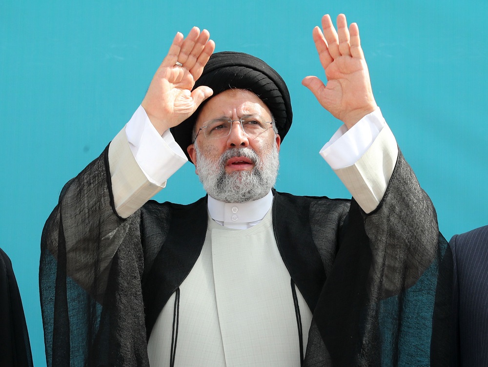 رئیسی: باز هم تاکید میکنم که همه مدیران باید از چهرههای انقلابی انتخاب شوند / هر کس روحیه تحولخواهی ندارد، باید کنار گذاشته شود رئیسی: باز هم تاکید میکنم که همه مدیران باید از چهرههای انقلابی انتخاب شوند / هر کس روحیه تحولخواهی ندارد، باید کنار گذاشته شود