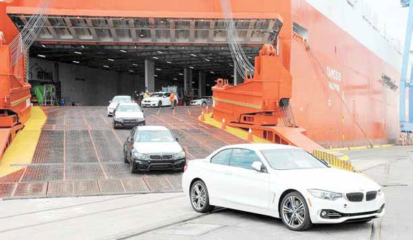 نکند دولتیها میخواهند خودرو وارد کنند نکند دولتیها میخواهند خودرو وارد کنند