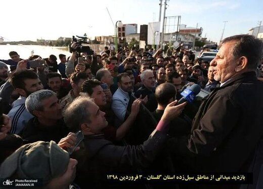 مسئولان دولت روحانی به مناطق سیل زده نمی رفتند؟/ پاسخ مستند جهانگیری+عکسها مسئولان دولت روحانی به مناطق سیل زده نمی رفتند؟/ پاسخ مستند جهانگیری+عکسها