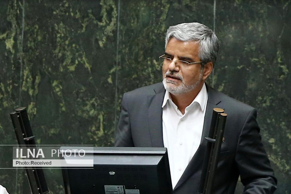 نمایندگانی که در صف حمایت از رئیسی بودند امروز صدایشان بلندتر است/ بعضی نمایندهها میگویند به دلیل دفاع مطلق از دولت فعلی، در حوزههای انتخابیه حرفی برای گفتن نداریم نمایندگانی که در صف حمایت از رئیسی بودند امروز صدایشان بلندتر است/ بعضی نمایندهها میگویند به دلیل دفاع مطلق از دولت فعلی، در حوزههای انتخابیه حرفی برای گفتن نداریم