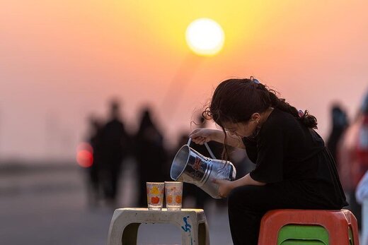 کوچکترین زائر کربلا را بشناسید/ عکس کوچکترین زائر کربلا را بشناسید/ عکس