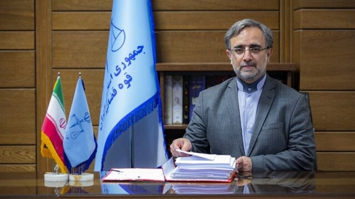 دادستان کرج: اعتراضات کرج کشته و زخمی نداشت اما تعدادی بازداشت شدهاند دادستان کرج: اعتراضات کرج کشته و زخمی نداشت اما تعدادی بازداشت شدهاند