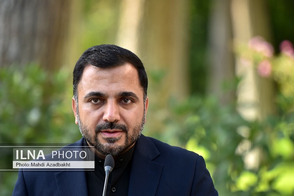 دخل و تصرفی درباره بازگشت پلتفرم اینستاگرام ندارم/ تصمیم با شورای امنیت کشور است