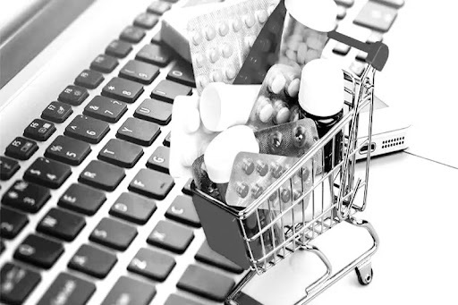 بلاتکلیفی در خرید آنلاین دارو