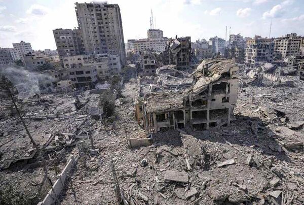 مظلومنمایی نتانیاهو در هنگامه حملات ویرانگر به غزه مظلومنمایی نتانیاهو در هنگامه حملات ویرانگر به غزه