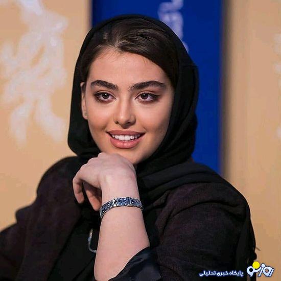 فیلم جنجالی از موتورسواری ریحانه پارسا در خیابانهای استانبول / حاشیه جدید به خاطر پول ! فیلم جنجالی از موتورسواری ریحانه پارسا در خیابانهای استانبول / حاشیه جدید به خاطر پول !