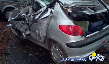 تصادف مرگبار سواری پژو با کامیون حمل زباله در تهران تصادف مرگبار سواری پژو با کامیون حمل زباله در تهران