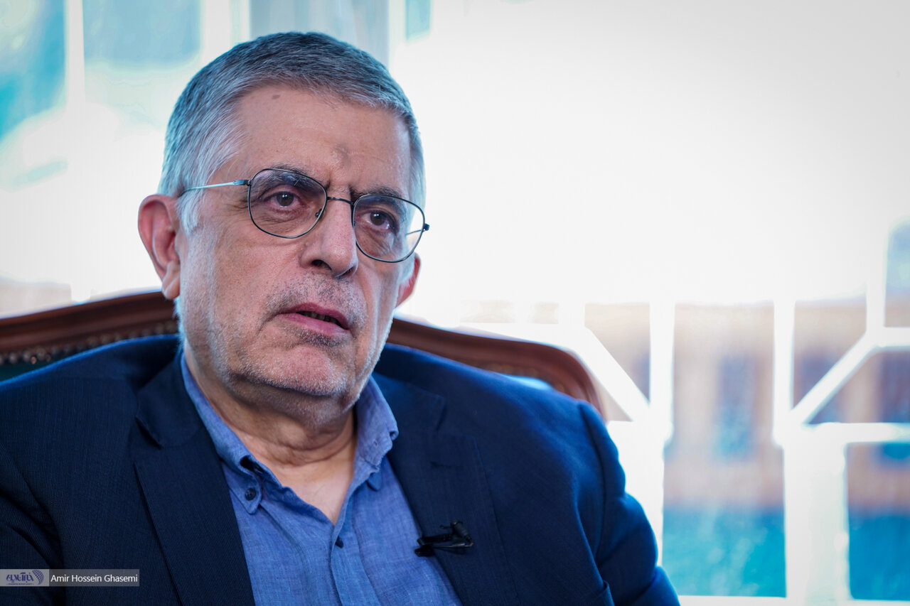 کرباسچی: استیضاح همتی سیاسی بود، ممکن است وضعیت بدتر شود/ پزشکیان هرچقدر کوتاه بیاید و سهم بدهد، طرف مقابل جری تر می شود