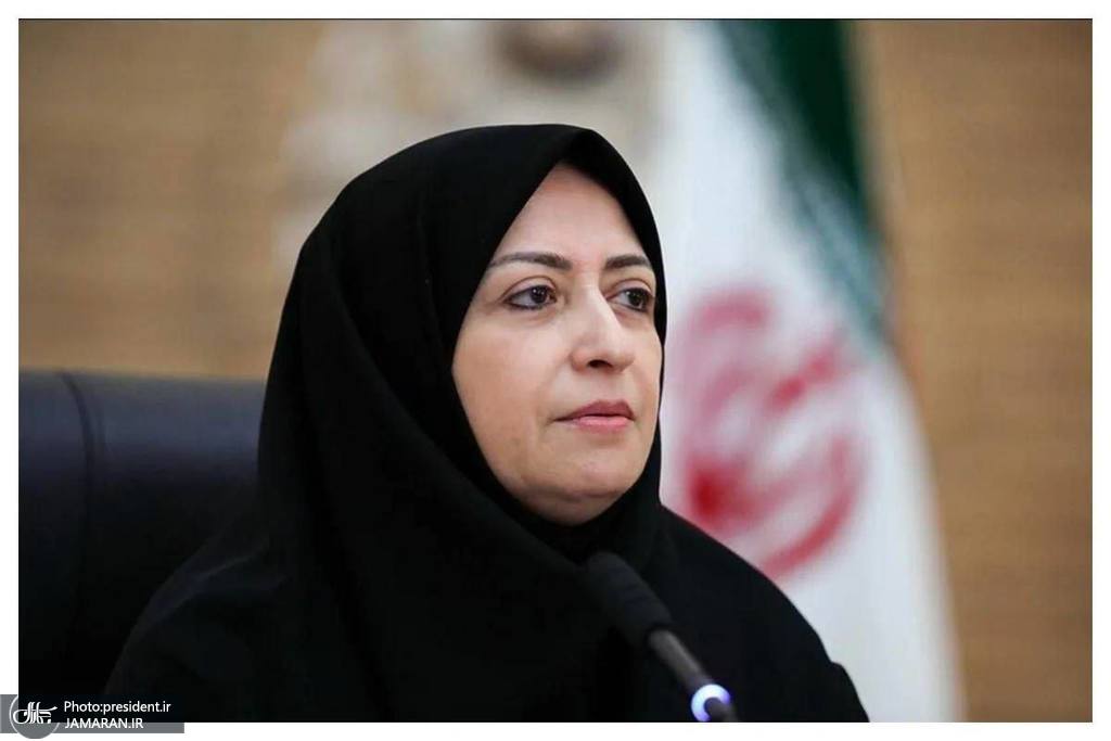 شینا خانم، یکتنه برای پزشکیان آبرو جمع کرد