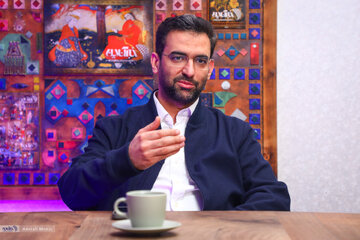 سلطانیفر و خانوادهاش پرسپولیسی هستند/ بهانهگیری استقلالیها مثل آن قمارباز معروف است/ نیاز به بهانه نیست، ما همیشه برندهایم سلطانیفر و خانوادهاش پرسپولیسی هستند/ بهانهگیری استقلالیها مثل آن قمارباز معروف است/ نیاز به بهانه نیست، ما همیشه برندهایم