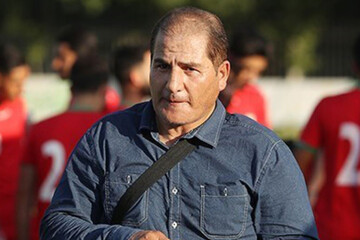 بیرانوند را رها کنید، مگر چه کار کرده؟/خداداد بنده خدا هم زیاد فحش می‌خورد