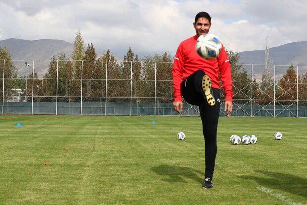 کادر پرسپولیس در ترکیه؛ پرواز سرخ ها تاخیر خورد!