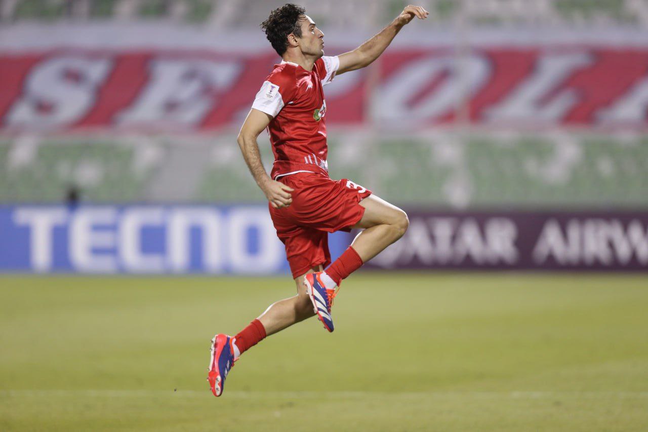 خط قرمز هاشمیان بر روی مدافع ملیپوش پرسپولیس خط قرمز هاشمیان بر روی مدافع ملیپوش پرسپولیس