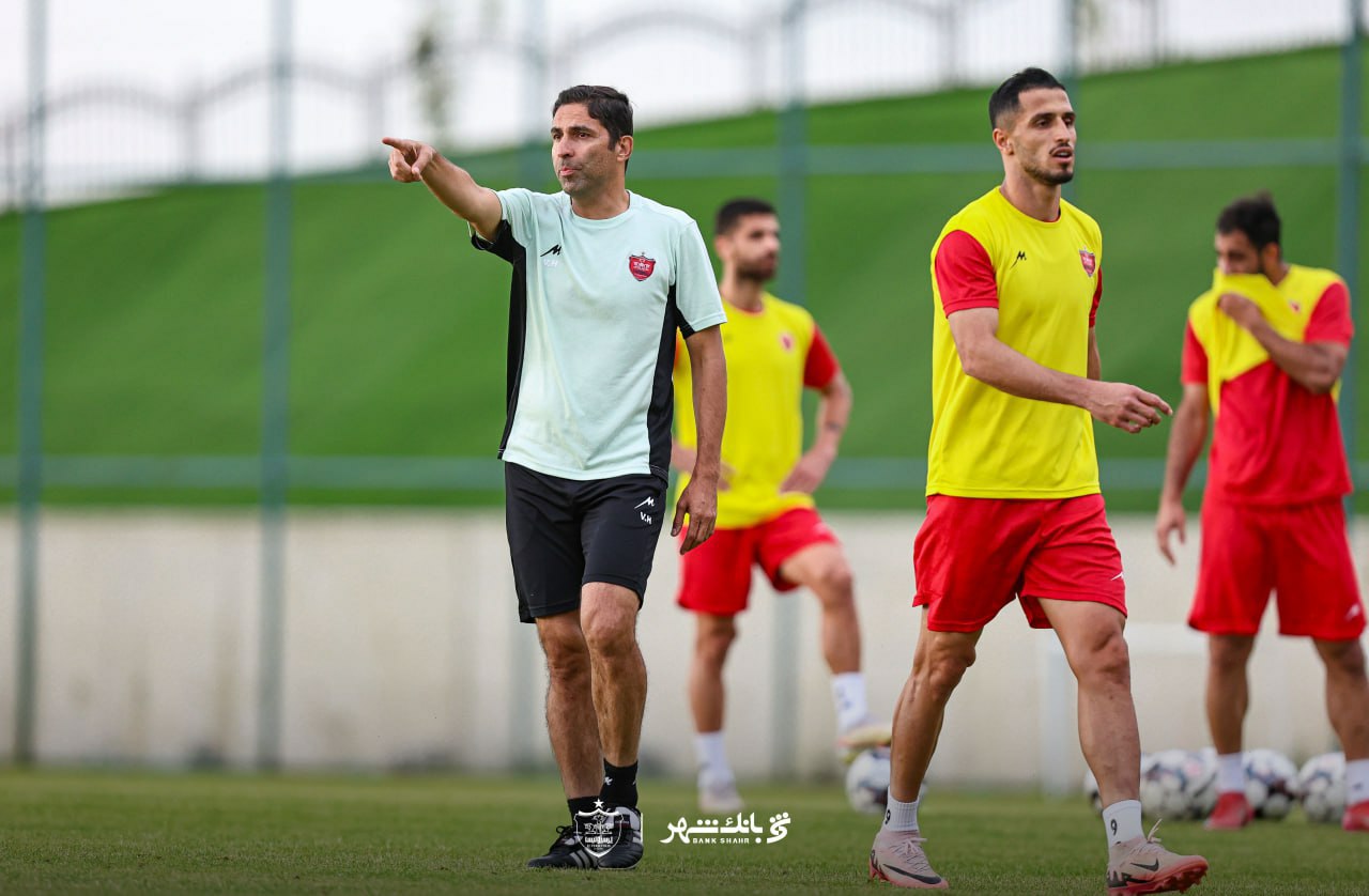 تصمیم جنجالی هاشمیان؛ ۳ ستاره پرسپولیس در لیست مازاد تصمیم جنجالی هاشمیان؛ ۳ ستاره پرسپولیس در لیست مازاد