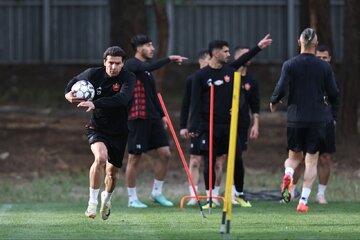 عکس | استوری کنایه‌آمیز بازیکن مازاد پرسپولیس