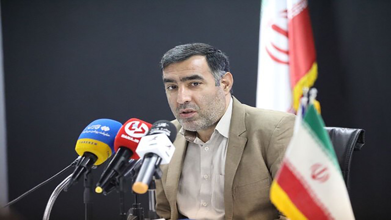 استقلال و پرسپولیس برای بازی در تختی ترافیک را بهانه می‌کنند