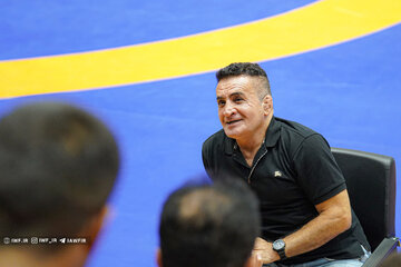 عکس| پیام محمد بنا به وحید هاشمیان: اگر مافیا کنارت نباشد، قطعاً نتیجه نخواهی گرفت! عکس| پیام محمد بنا به وحید هاشمیان: اگر مافیا کنارت نباشد، قطعاً نتیجه نخواهی گرفت!