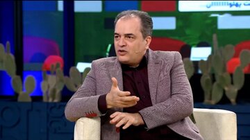 شوخی پیمان یوسفی وسط گزارش دربی ۱۰۶