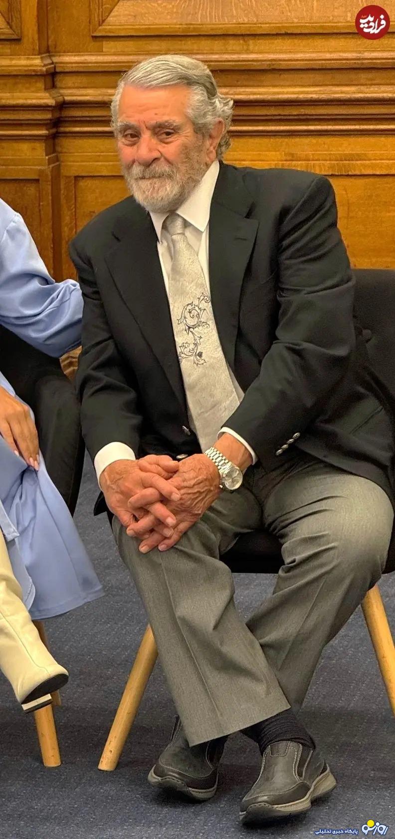 بازیگری که با ۸۸ سال سن باز هم جذاب است!