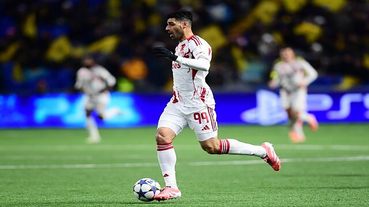 طارمی یک قدم تا شکستن رکورد بزرگترین ستاره آسیا طارمی یک قدم تا شکستن رکورد بزرگترین ستاره آسیا