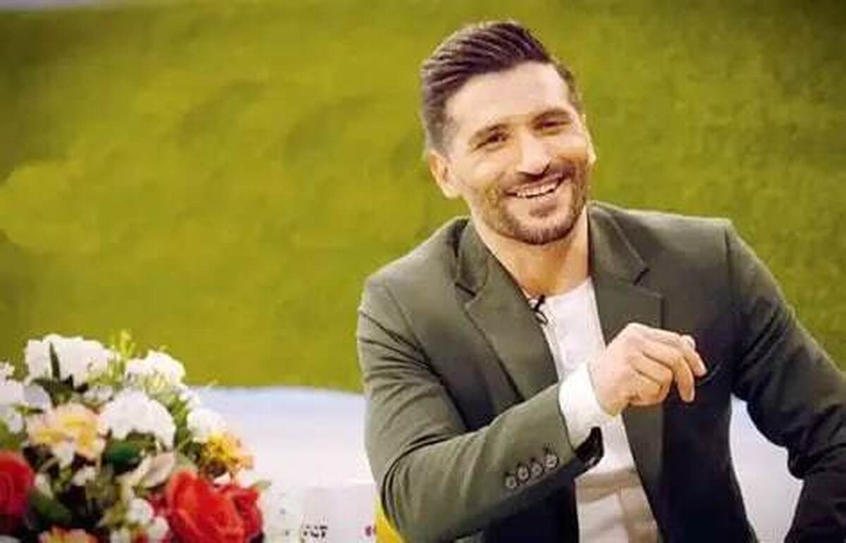 خواستگاری جواد کاظمیان از خواهر خیالی هم تیمیش در پرسپولیس خواستگاری جواد کاظمیان از خواهر خیالی هم تیمیش در پرسپولیس