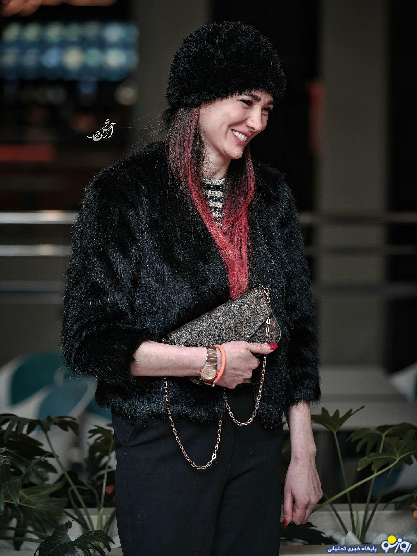 بازیگری با موهای قرمز! بازیگری با موهای قرمز!